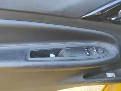 Автозапчасти б/у ВЫКЛЮЧАТЕЛЬ ЛЕВОГО ПЕРЕДНЕГО ОКНА за CITROEN DS3  ссылки OEM IAM 98127152XT  