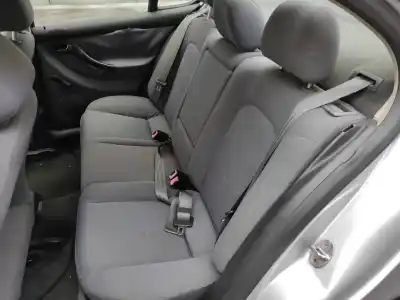 Автозапчасти б/у задние сиденья за seat toledo ii (1m2) 1.9 tdi ссылки oem iam 