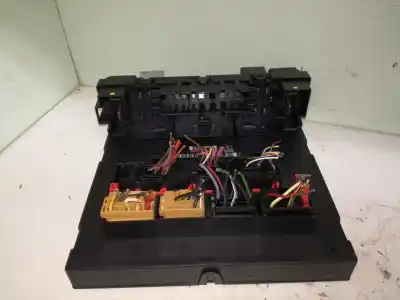 Автозапчасти б/у блок реле/предохранителей за volkswagen passat b6 variant (3c5) 2.0 tdi 16v ссылки oem iam 3c0937049aj  