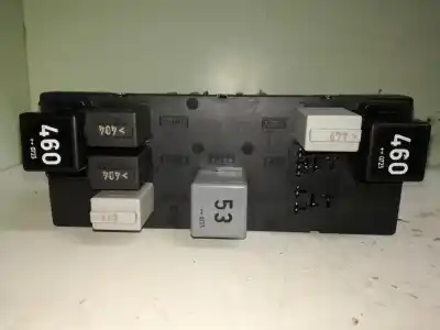 Автозапчасти б/у блок реле/предохранителей за volkswagen passat b6 variant (3c5) 2.0 tdi 16v ссылки oem iam 3c0937049aj