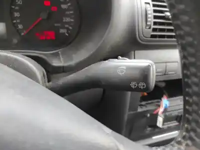 Автозапчастина б/у многофункційне управління для audi a3 (8l1) 1.9 tdi посилання на oem iam 8l0953513g