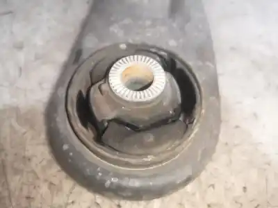 Pezzo di ricambio per auto di seconda mano braccio sospensione inferiore anteriore destro per kia carens (rp) d-d4fd riferimenti oem iam   
