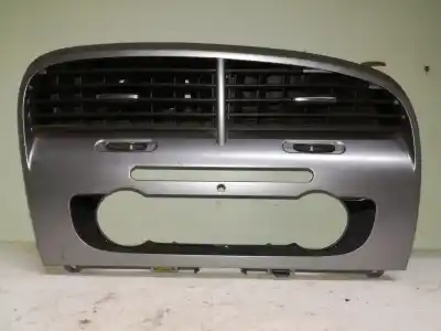 Recambio de automóvil de segunda mano de REJILLA AIREADORA para SEAT ALTEA XL (5P5)  referencias OEM IAM 5P1819110N  