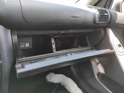 Автозапчасти б/у бардачок за seat leon (1m1) 1.9 tdi ссылки oem iam 1m1857095m