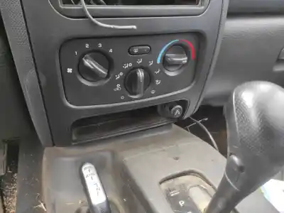 Pezzo di ricambio per auto di seconda mano CONTROLLO RISCALDAMENTO / ARIA CONDIZIONATA per JEEP CHEROKEE (KJ)  Riferimenti OEM IAM   