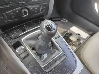 Автозапчастина б/у ручка важеля передач для audi a4 b8 (8k2) 2.0 tdi посилання на oem iam 