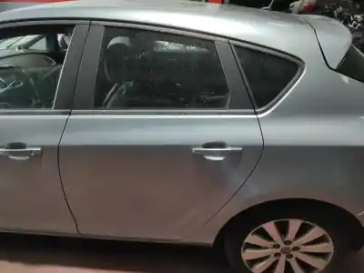 Pièce détachée automobile d'occasion PORTE ARRIERE GAUCHE pour OPEL ASTRA J BERLINA 5P  Références OEM IAM   
