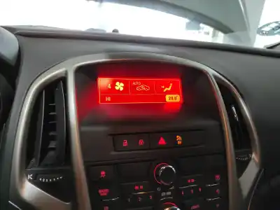 Pièce détachée automobile d'occasion écran multifonctions pour opel astra j berlina 5p a16xer références oem iam   