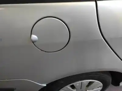 Автозапчастина б/у зовнішній пливний колпак для skoda fabia combi (6y5) d-asy посилання на oem iam 6y9809857b