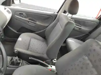 Tweedehands auto-onderdeel RECHTER VOORSTOEL voor SEAT CORDOBA (6K1, 6K2)  OEM IAM-referenties   