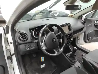 Pièce détachée automobile d'occasion TABLEAU DE BORD pour RENAULT CLIO IV  Références OEM IAM 681009893R  