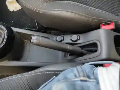 Автозапчастина б/у важіль ручного гальма для citroen citroën c3 ii 1.2 vti 82 gasolina hmz (eb2) hmz (eb2f) посилання на oem iam 98062966zd