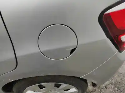 Автозапчастина б/у зовнішній пливний колпак для citroen citroën c3 ii 1.2 vti 82 gasolina hmz (eb2) hmz (eb2f) посилання на oem iam 1518e5