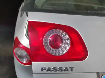 Автозапчасти б/у внутренний левый задний фонарь за vw passat b6 variant (3c5) 1.9 tdi ссылки oem iam 