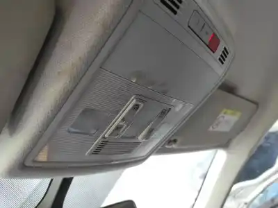 Pezzo di ricambio per auto di seconda mano LUCE INTERNA per SEAT IBIZA (KJ1)  Riferimenti OEM IAM 2GA947105S  