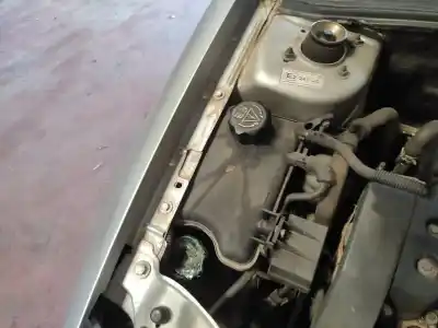 Pièce détachée automobile d'occasion vase d'expansion d'eau - liquide de refroidissement pour citroen saxo d-vjx références oem iam 132376  