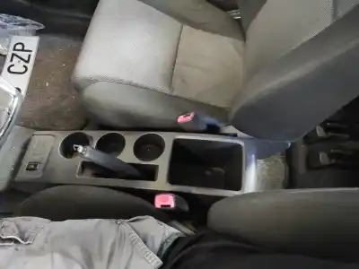 İkinci el araba yedek parçası ORTA KONSOL için TOYOTA COROLLA VERSO (R1)  OEM IAM referansları   