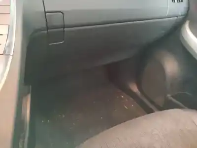 Автозапчастина б/у бардачок для toyota prius (_w3_) 1.8 plug-in hybrid (zvw30) посилання на oem iam 