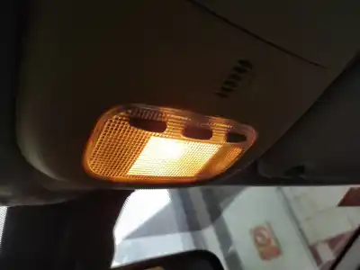 Pezzo di ricambio per auto di seconda mano Luce Interna per PEUGEOT 307 (S1) 9HY Riferimenti OEM IAM   