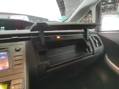 Автозапчастина б/у бардачок для toyota prius (_w3_) 1.8 plug-in hybrid (zvw30) посилання на oem iam 