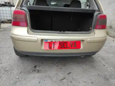 Tweedehands auto-onderdeel ACHTERBUMPER voor VOLKSWAGEN GOLF IV BERLINA (1J1)  OEM IAM-referenties   