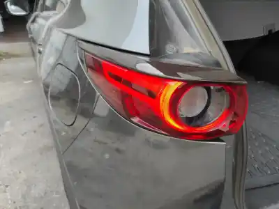 Gebrauchtes Autoersatzteil Rückleuchte außen links zum MAZDA CX-5 (KF)  OEM-IAM-Referenzen K12351160G  