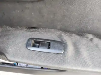 Автозапчасти б/у выключатель переднего правого окна за nissan qashqai / qashqai +2 i (j10, nj10, jj10e) 1.6 ссылки oem iam  Автозапчасти б/у выключатель переднего правого окна за nissan qashqai / qashqai +2 i (j10, nj10, jj10e) 1.6 ссылки oem iam