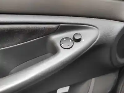 Автозапчасти б/у управление зеркалом за audi a4 b5 (8d2) 1.8 ссылки oem iam 