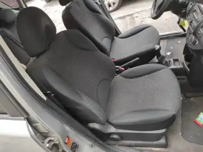 Автозапчастина б/у передне праве сиділо для nissan note (e11e) cr14de посилання на oem iam 