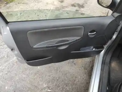 Pièce détachée automobile d'occasion GARNITURE DE PORTE AVANT GAUCHE pour CITROEN C2  Références OEM IAM   