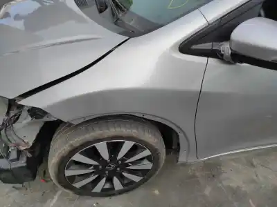 Second-hand car spare part left front fin for honda civic ix sedán (fb) 1.8 (fb2) oem iam references 