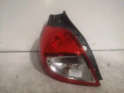 Recambio de automóvil de segunda mano de Piloto Trasero Izquierdo para RENAULT CLIO III K9K766 referencias OEM IAM 8200886944  