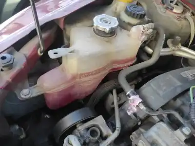 Second-hand car spare part coolant expansion tank for dodge caliber 1.8 oem iam references 