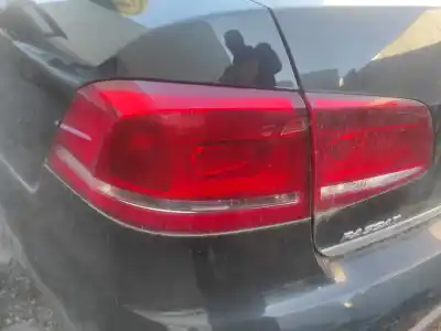 Автозапчасти б/у ЛЕВЫЙ ЗАДНИЙ ФОНАРЬ за VOLKSWAGEN PASSAT B7 (362)  ссылки OEM IAM 3AE945095F  