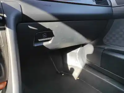 İkinci el araba yedek parçası  için AUDI A6 AVANT (4B5)  OEM IAM referansları   