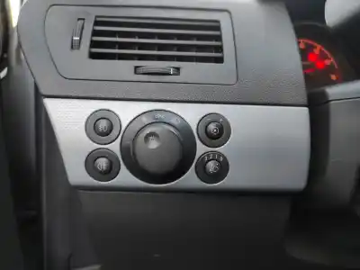 Gebrauchtes Autoersatzteil  zum OPEL ASTRA H BERLINA  OEM-IAM-Referenzen   