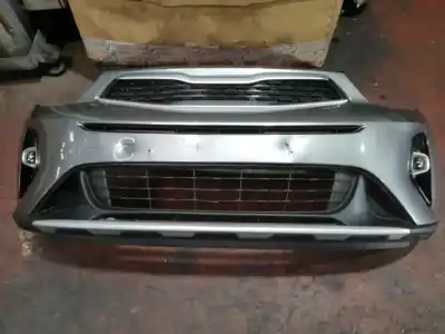 Автозапчастина б/у ПЕРЕДНІЙ БАМПЕР для KIA STONIC (YB)  Посилання на OEM IAM 86511H8400  