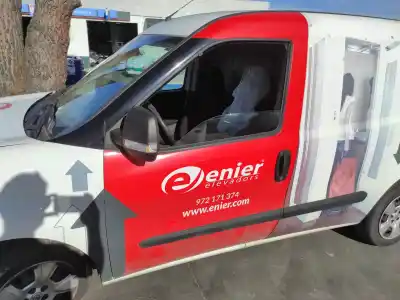 Автозапчасти б/у ЛЕВАЯ ПЕРЕДНЯЯ ДВЕРЬ за OPEL COMBO D  ссылки OEM IAM   