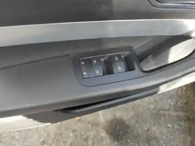 Автозапчасти б/у ВЫКЛЮЧАТЕЛЬ ЛЕВОГО ПЕРЕДНЕГО ОКНА за AUDI A6 ALLROAD QUATTRO (4FH)  ссылки OEM IAM 4F0959851G  