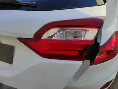 İkinci el araba yedek parçası IÇ SAG KUYRUK LAMBASI için FORD FIESTA (CE1)  OEM IAM referansları 2687952  