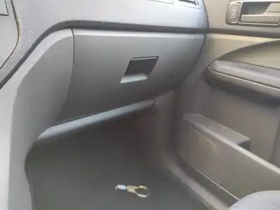 Автозапчастина б/у бардачок для ford focus c-max (cap) d/hhda посилання на oem iam 
