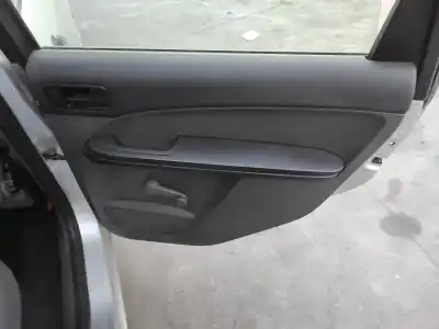 Автозапчастина б/у обликка задніх правіх дверей для ford focus c-max (cap) d/hhda посилання на oem iam 