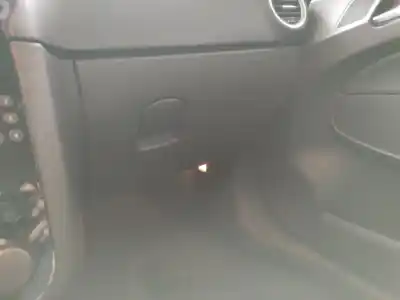 Автозапчастина б/у БАРДАЧОК для OPEL CORSA D  Посилання на OEM IAM   