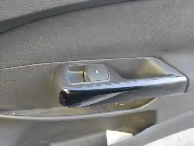 Gebrauchtes Autoersatzteil  zum OPEL CORSA D  OEM-IAM-Referenzen   