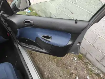 Gebrauchtes Autoersatzteil  zum PEUGEOT 206  OEM-IAM-Referenzen   