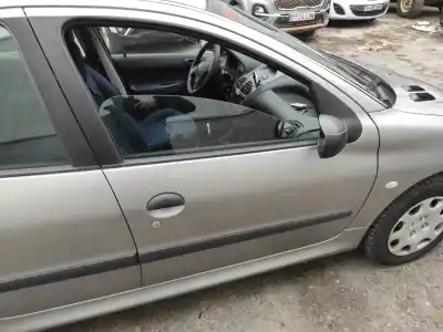Second-hand car spare part FRONT RIGHT DOOR for PEUGEOT 206  OEM IAM references   