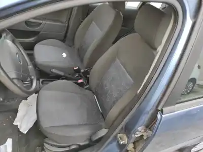 Recambio de automóvil de segunda mano de Asiento Delantero Izquierdo para FORD FIESTA (CBK) D/F6JB referencias OEM IAM   