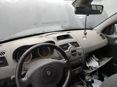 Tweedehands auto-onderdeel DASHBOARD voor RENAULT MEGANE II BERLINA 5P  OEM IAM-referenties   
