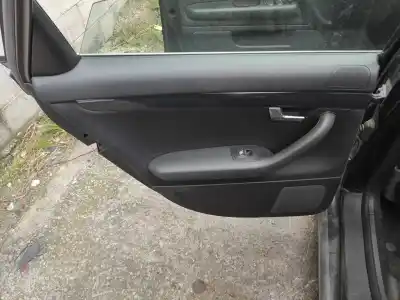 Автозапчасти б/у обивка задней левой двери за audi a4 b6 (8e2) 1.9 tdi ссылки oem iam 