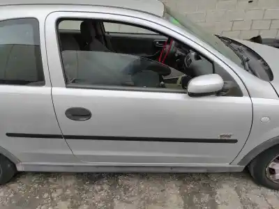 Автозапчасти б/у дверь передняя правая за opel corsa c g-z12xe ссылки oem iam 
